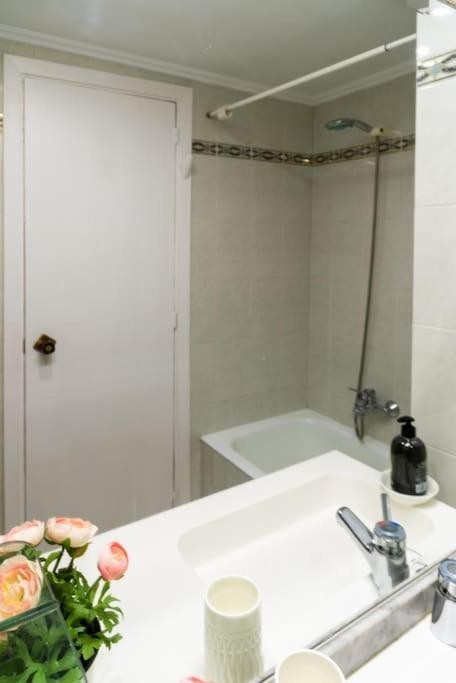 Exclusivo Espacio - Parking Gratis Bilbao Ngoại thất bức ảnh